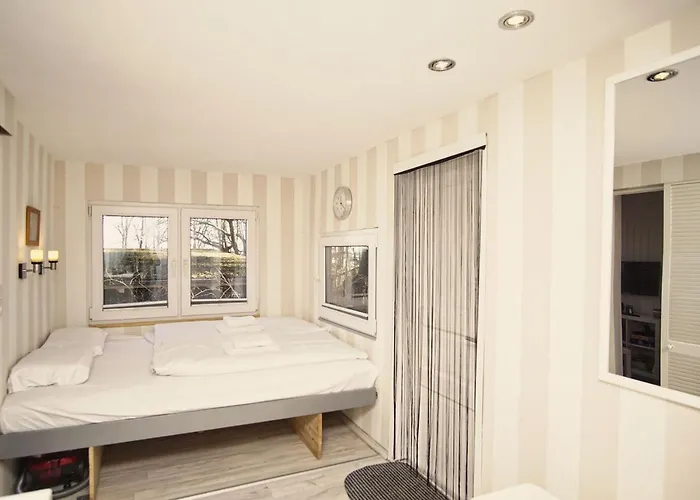 Strandnaher Ferienbungalow Mit Terrasse - Ostsee Nr 49 펜션